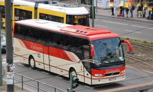 ein-volvo-typ-reisebus-belgischen-209881